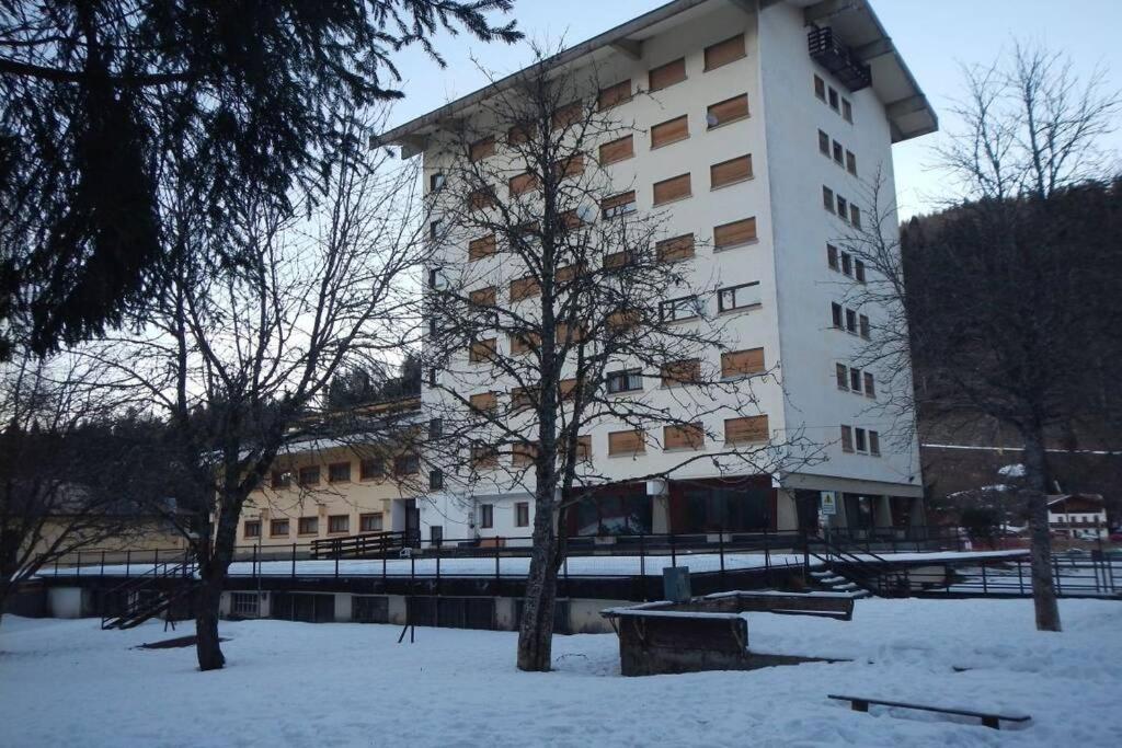 פולגריה Alloggio Vacanze In Montagna Per Coppia מראה חיצוני תמונה